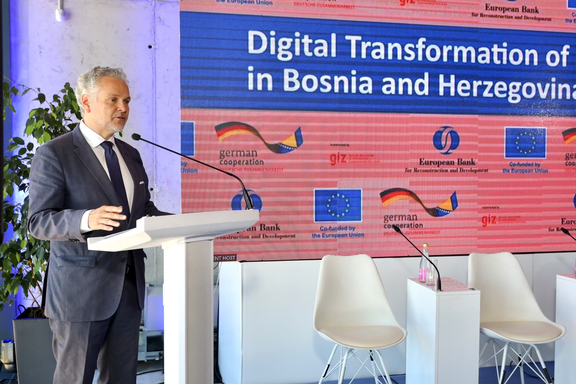 Evropska Banka Za Obnovu I Razvoj (EBRD) Organizovala Konferenciju U ...